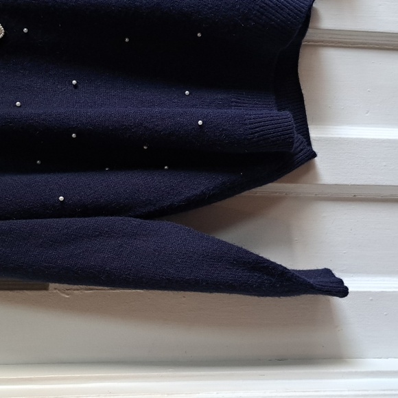 XL Navy Pearl Sweater - Preppy Navy Bow sweater - Vintage Alfred Dunner - Picture 2 of 8